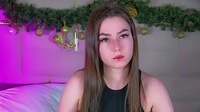 AliceMoreno online show from 12/16/25, 05:06