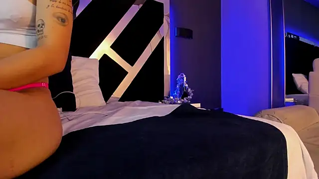 AmmyJones  online show from 01/06/26, 06:34