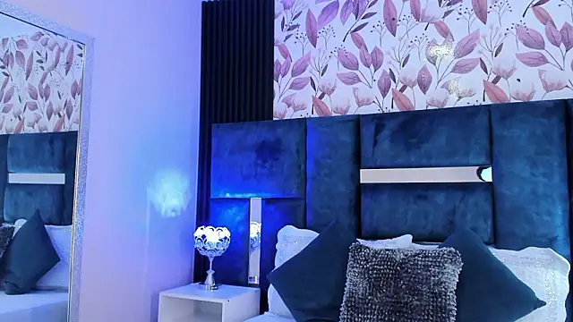 AmmyJones  online show from 03/19/26, 06:30