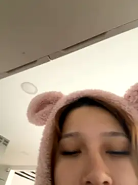 -SofiaCastillo- online show from 11/28/25, 01:11