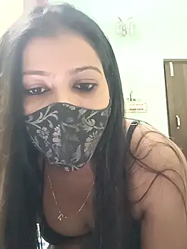 SANAYA ROY online show from 10/19/25, 10:29