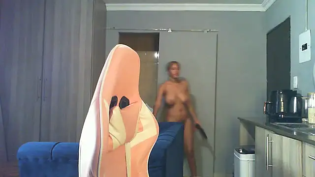 Sexylisa670 online show from 11/07/25, 04:17