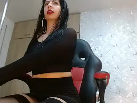 Snapshot of PaulinaRubio_ chatting on 02/18/25, 10:25 PaulinaRubio online show from 02/18/25, 10:25