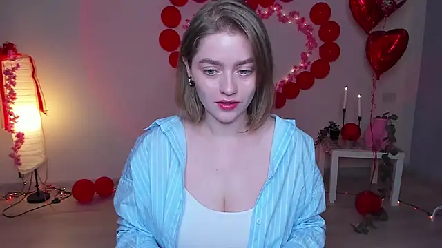 AidaPerry online show from 02/20/25, 06:24