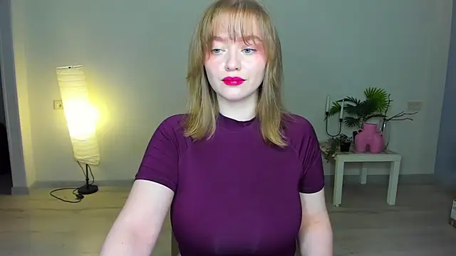 AidaPerry online show from 10/14/25, 03:45