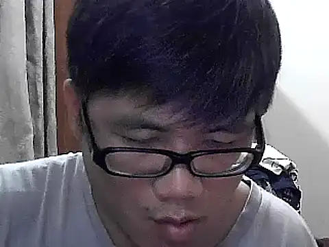 Snapshot of findagirlfriend chatting on 12/10/24, 09:33 findagirlfriend online show from 12/10/24, 09:33