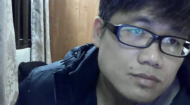 Snapshot of findagirlfriend chatting on 12/10/24, 03:22 findagirlfriend online show from 12/10/24, 03:22