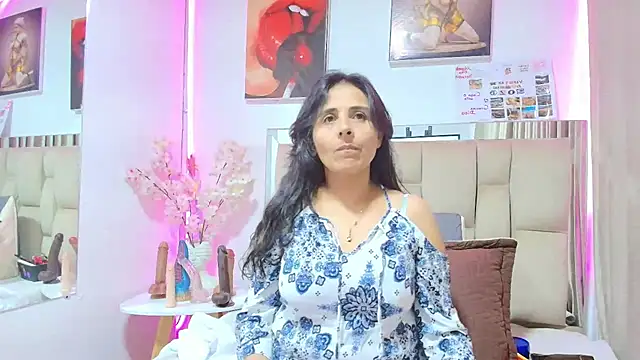  Marcela   online show from 05/24/26, 11:43