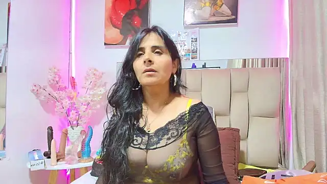  Marcela   online show from 05/20/26, 11:29