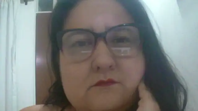 nanita1545 online show from 10/08/25, 09:37