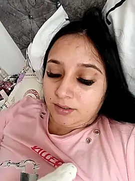 Juanamd1 online show from 10/16/25, 03:31