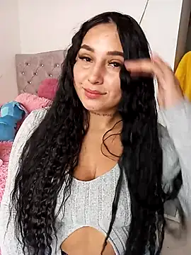 Snapshot of Juanamd1 chatting on 12/19/25, 02:41 Juanamd1 online show from 12/19/25, 02:41