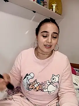 Juanamd1 online show from 02/21/25, 11:01