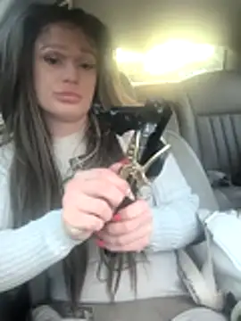 ImCarolinaCutiexxx online show from 10/24/25, 10:31