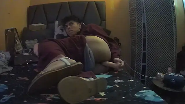 diegotorresd2312 online show from 11/03/25, 05:56