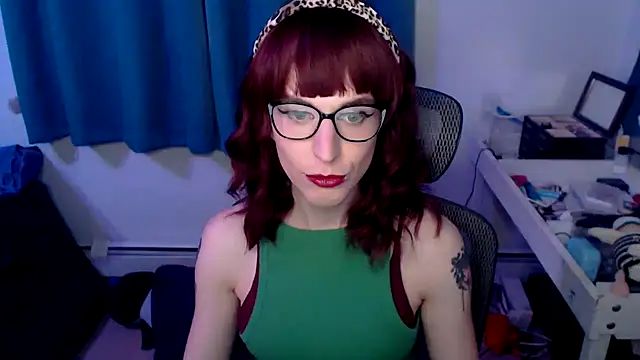 Snapshot of RyffBurnz chatting on 01/24/25, 02:28 RyffBurnz online show from 01/24/25, 02:28