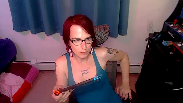 Snapshot of RyffBurnz chatting on 10/07/25, 04:35 RyffBurnz online show from 10/07/25, 04:35