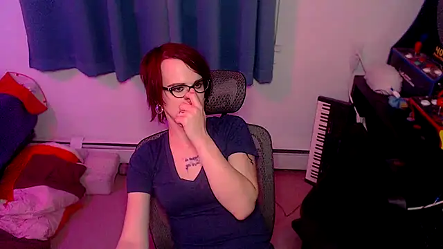 Snapshot of RyffBurnz chatting on 10/18/25, 02:24 RyffBurnz online show from 10/18/25, 02:24