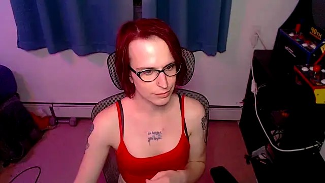 Snapshot of RyffBurnz chatting on 12/03/25, 05:08 RyffBurnz online show from 12/03/25, 05:08