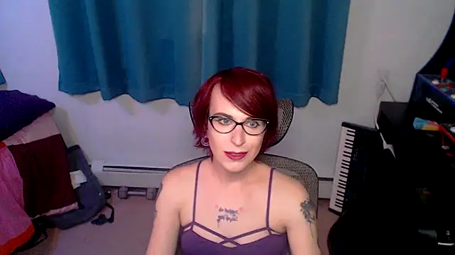 Snapshot of RyffBurnz chatting on 11/03/25, 03:01 RyffBurnz online show from 11/03/25, 03:01