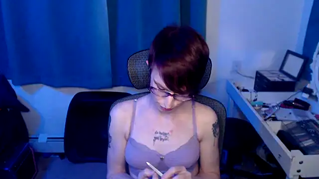 Snapshot of RyffBurnz chatting on 03/12/25, 01:36 RyffBurnz online show from 03/12/25, 01:36