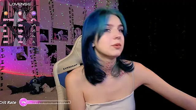 Snapshot of Reflexxxia_ chatting on 11/16/25, 12:21 Reflexxxia online show from 11/16/25, 12:21