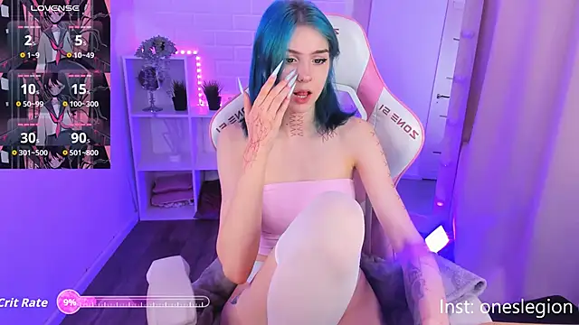 Snapshot of Reflexxxia_ chatting on 09/15/25, 05:41 Reflexxxia online show from 09/15/25, 05:41