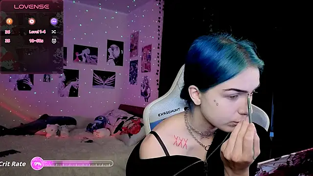 Snapshot of Reflexxxia_ chatting on 11/27/25, 12:38 Reflexxxia online show from 11/27/25, 12:38