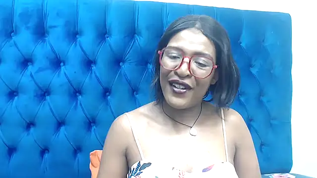 Snapshot of SpicyQueenxxxx chatting on 04/17/26, 10:01 SpicyQueenxxxx online show from 04/17/26, 10:01