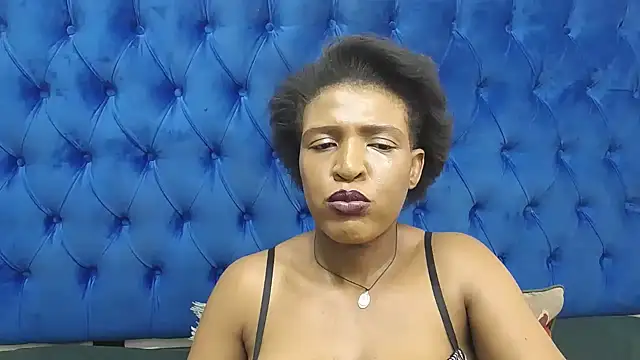Snapshot of SpicyQueenxxxx chatting on 05/22/26, 11:30 SpicyQueenxxxx online show from 05/22/26, 11:30