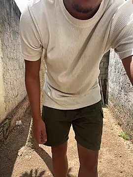 king cum  online show from 11/14/25, 12:42