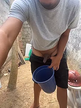 king cum  online show from 11/24/25, 12:16