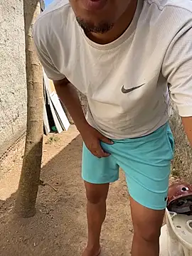 king cum  online show from 11/28/25, 04:18