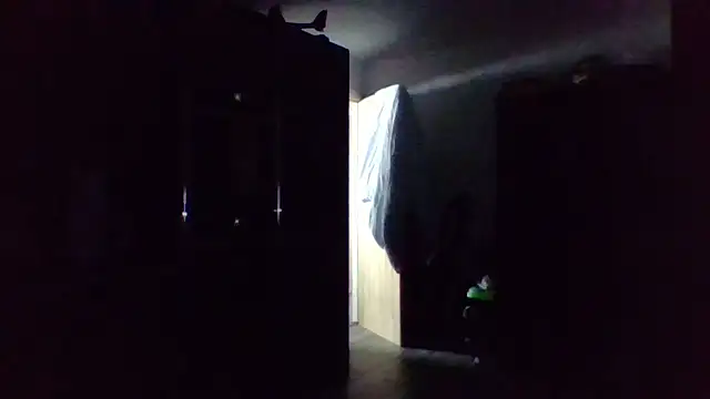 scrummymummy2 online show from 04/15/26, 11:49