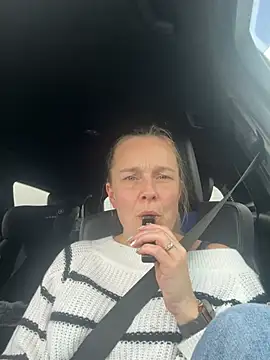 scrummymummy2 online show from 03/06/26, 12:55