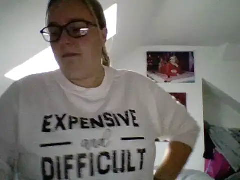 scrummymummy2 online show from 12/17/24, 01:05