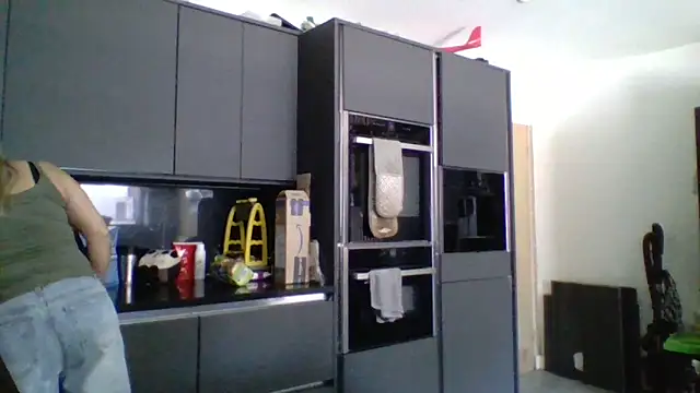 scrummymummy2 online show from 03/26/26, 11:08