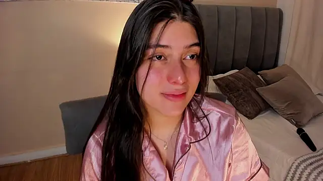 dakotaa   online show from 12/13/25, 08:04