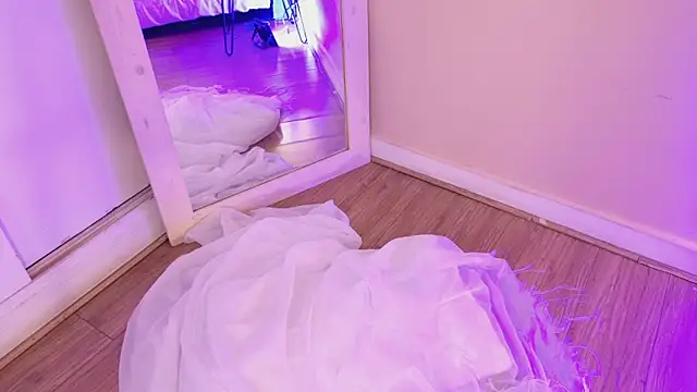 dakotaa   online show from 03/06/26, 07:42