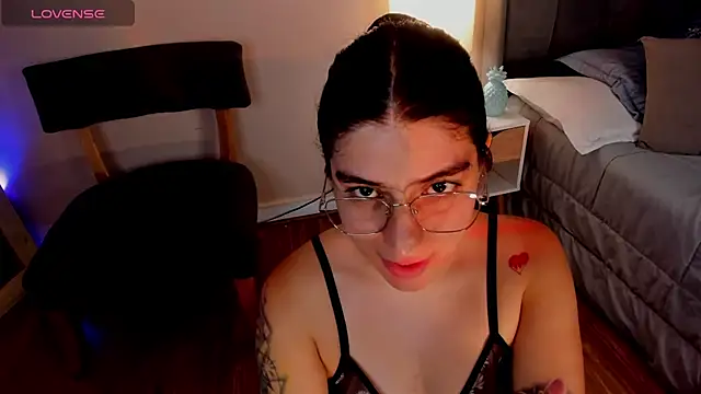 dakotaa   online show from 02/12/25, 11:41