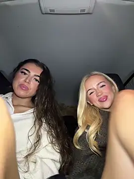 Snapshot of PrincessMegUK chatting on 11/27/25, 08:53 PrincessMegUK online show from 11/27/25, 08:53