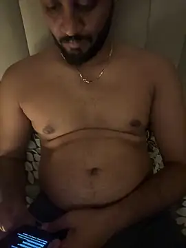 Snapshot of shrreyyyy chatting on 02/10/26, 07:13 shrreyyyy online show from 02/10/26, 07:13