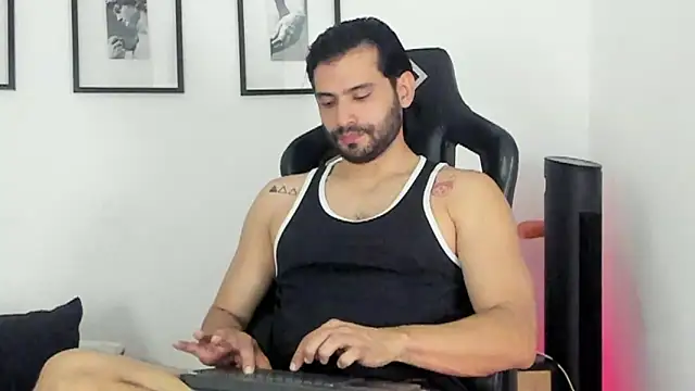 Snapshot of Dereck_vega chatting on 07/05/26, 01:07 Dereck vega online show from 07/05/26, 01:07