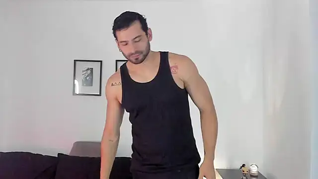 Snapshot of Dereck_vega chatting on 09/16/25, 08:43 Dereck vega online show from 09/16/25, 08:43