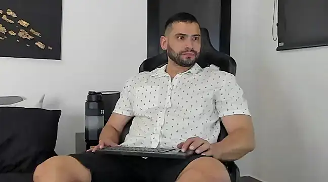 Snapshot of Dereck_vega chatting on 01/19/25, 09:45 Dereck vega online show from 01/19/25, 09:45