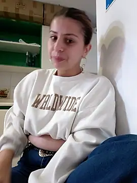 Snapshot of Nahiajhonson_ chatting on 01/07/26, 01:16 Nahiajhonson online show from 01/07/26, 01:16