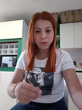 Nahiajhonson  online show from 03/05/26, 12:35