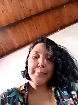 SamaraJay1 online show from 04/04/26, 07:09