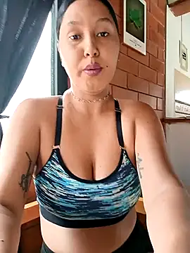 SamaraJay1 online show from 12/03/25, 04:06