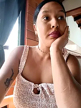 SamaraJay1 online show from 12/01/25, 02:51